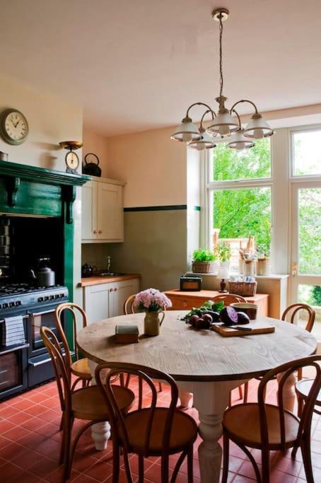 Woodlands House Villa Giggleswick Exteriör bild